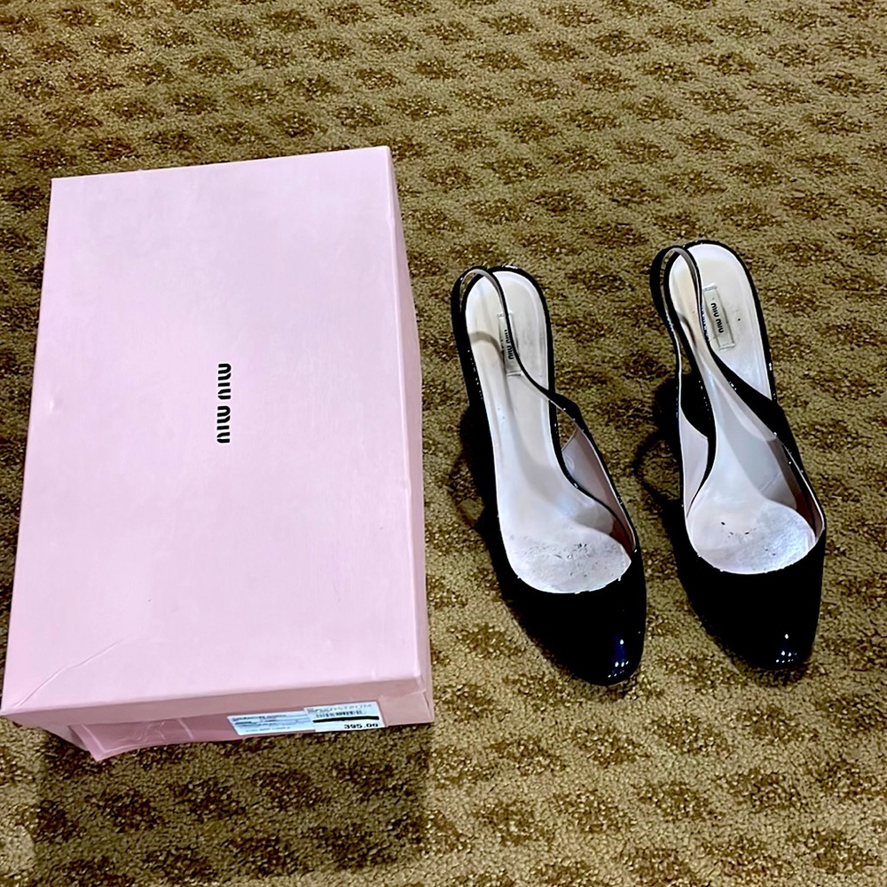 Miu miu black patent leather heel